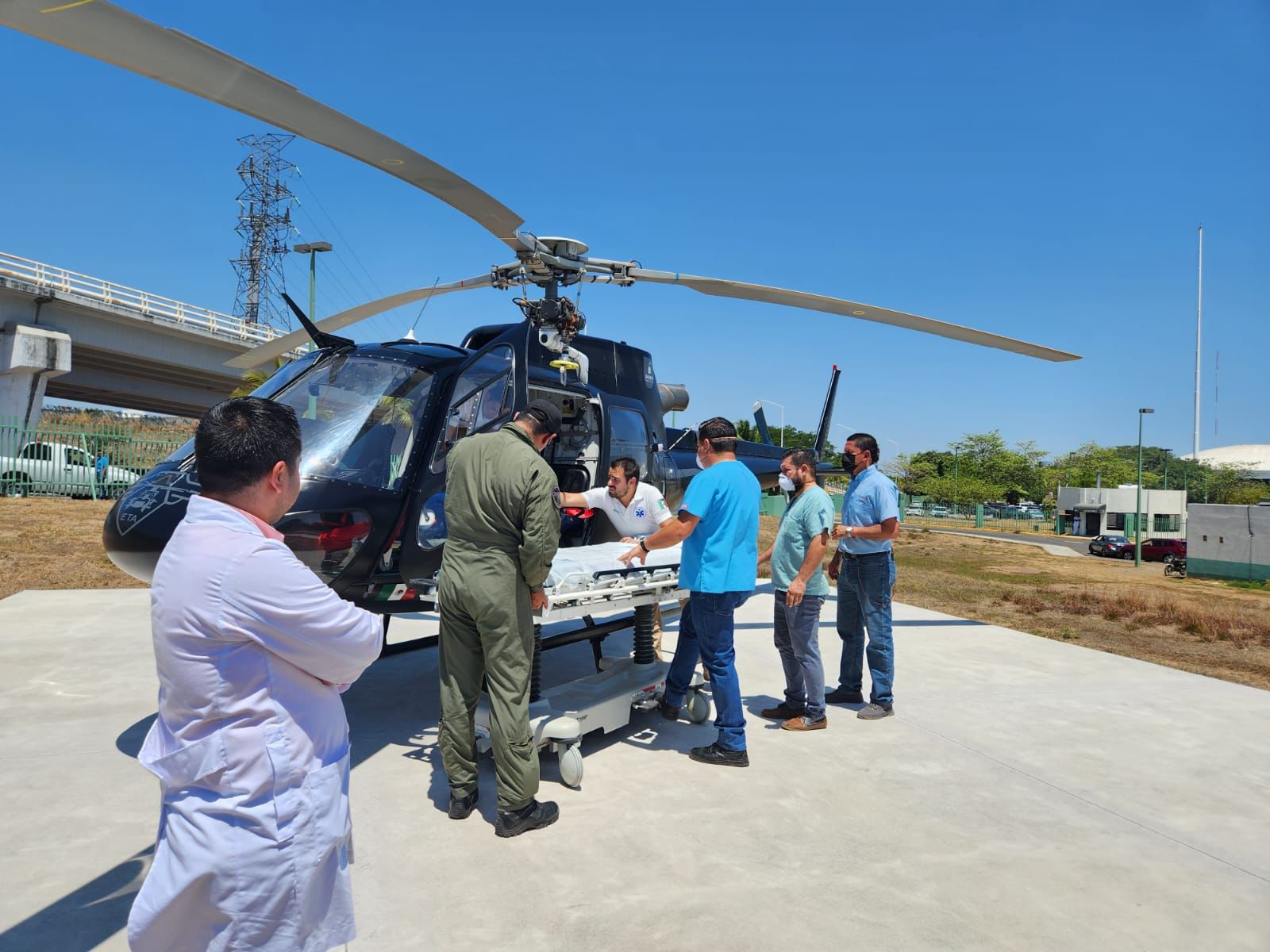 Atienden a niña en HRU por quemaduras; la trasladan a Guadalajara en helicóptero