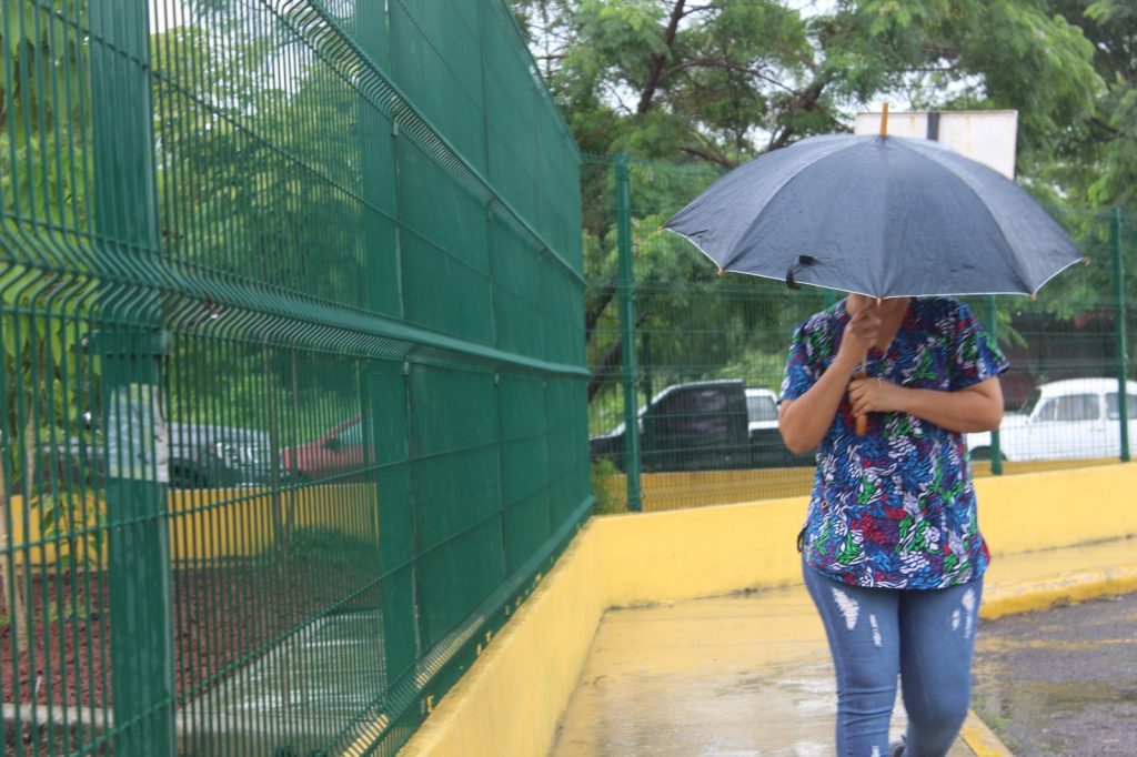 Zona de inestabilidad favorecerá lluvias fuertes para Colima: SMN